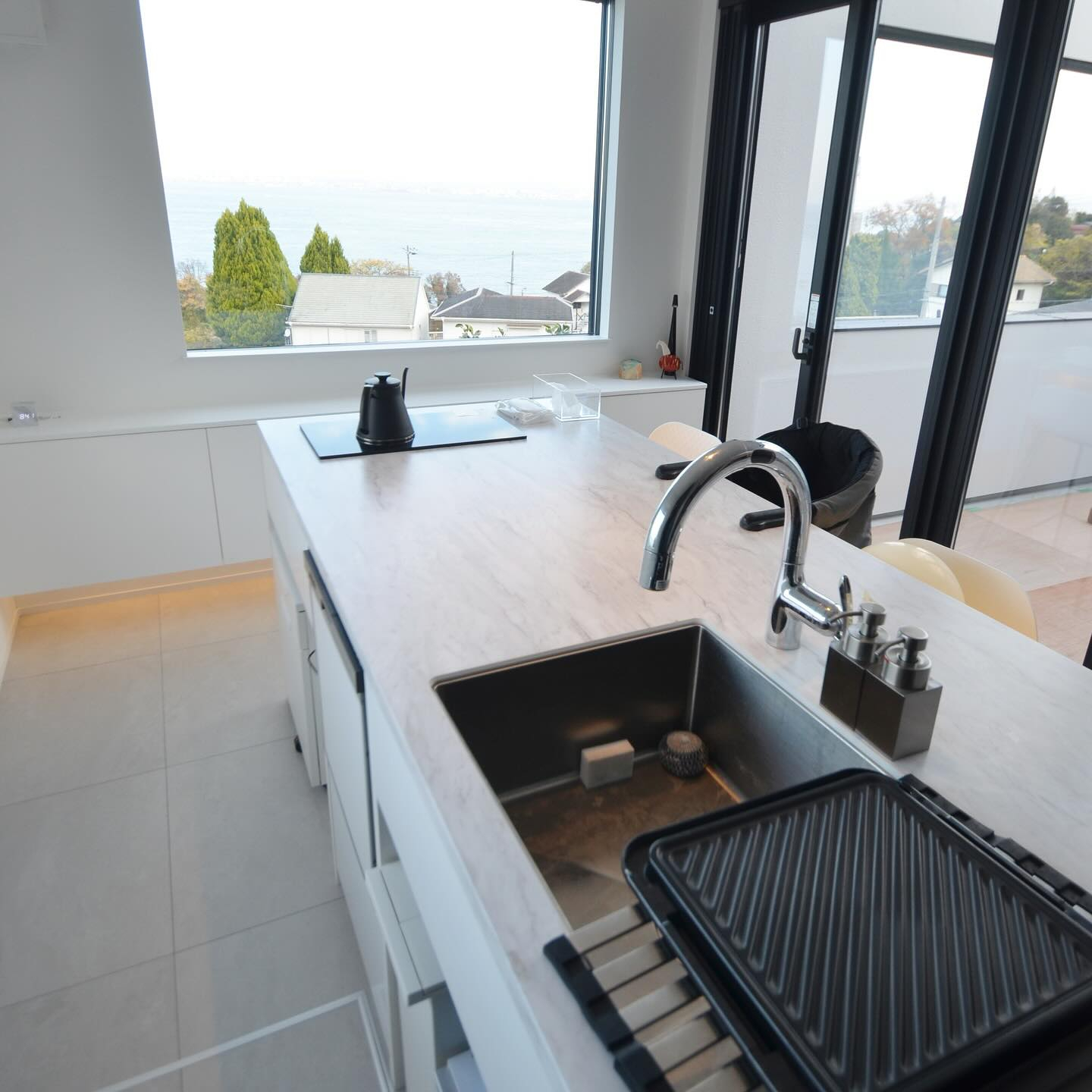 スタイリッシュなキッチンのご紹介です👏