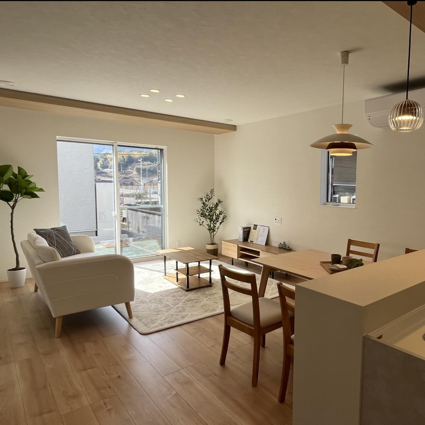 モデルハウスからLDKのご紹介です👏