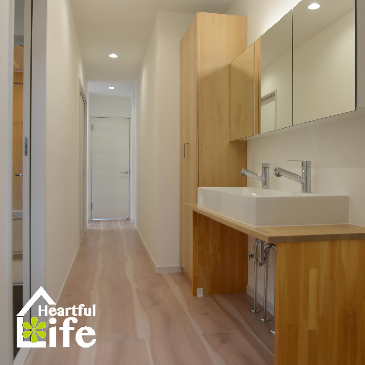 広々とした洗面台のご紹介です👏