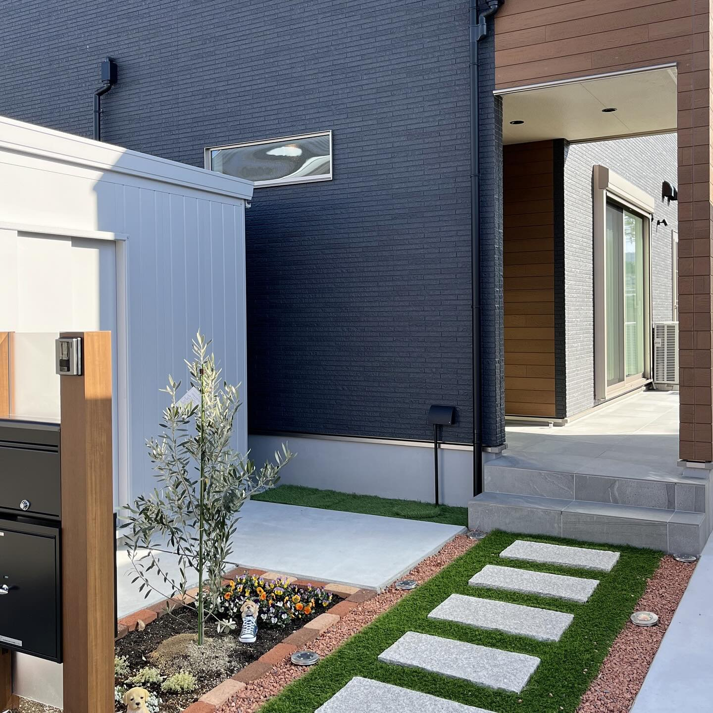 『玄関アプローチ』施工事例のご紹介です👏