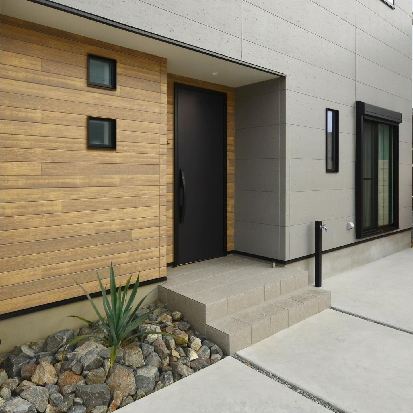 『玄関アプローチ』施工事例のご紹介です👏