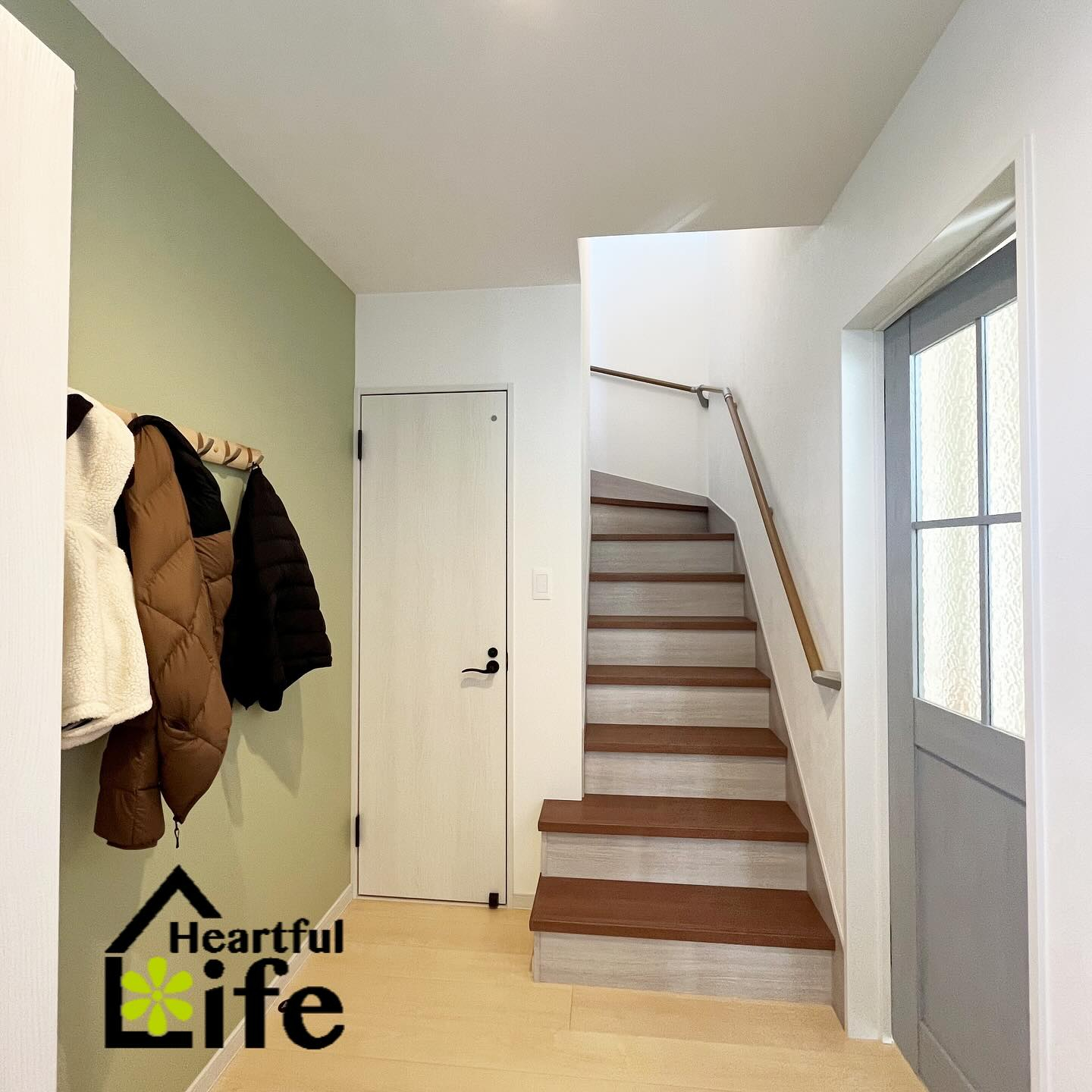 玄関ホールのご紹介です👏