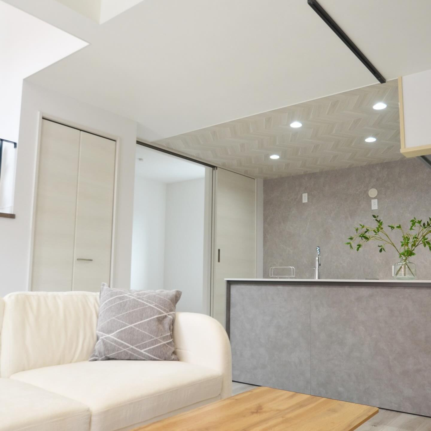 【完成見学会のご案内】