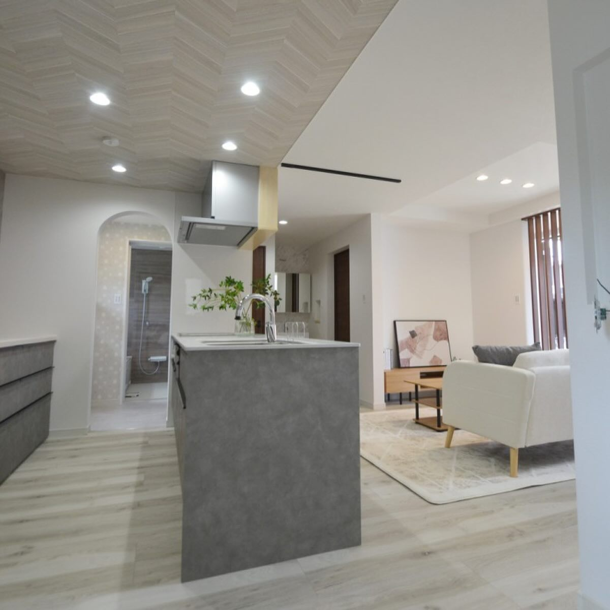 【完成見学会のご案内】