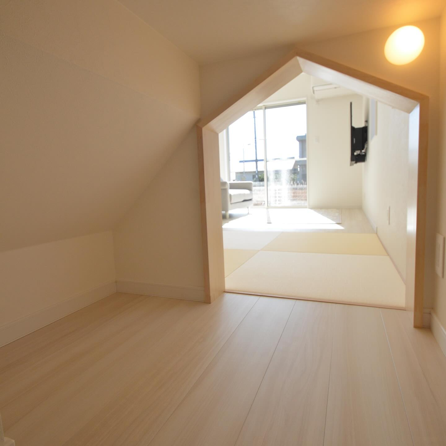 階段下の空間を活用し、キッズスペースに☺️お子さんたちも楽し...