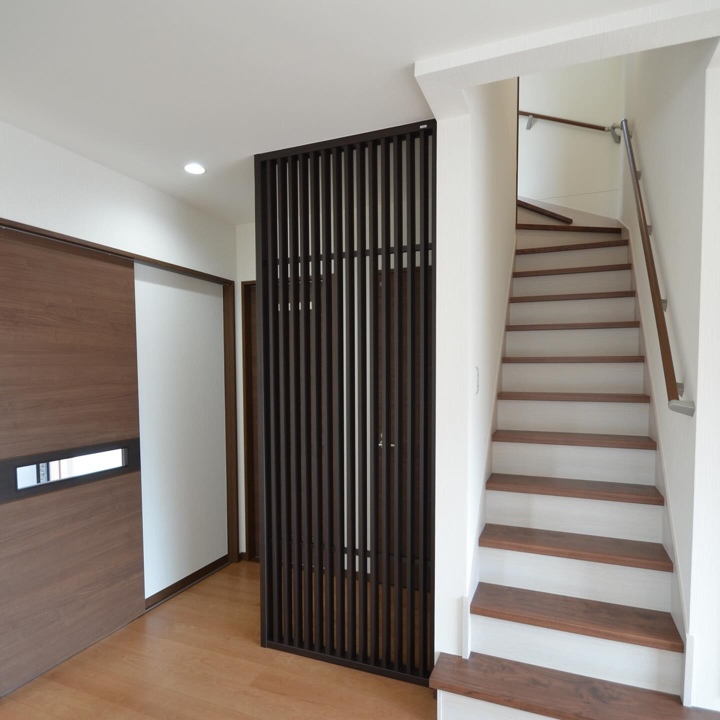 『家事室のあるお家』からroom tourのご紹介です👏