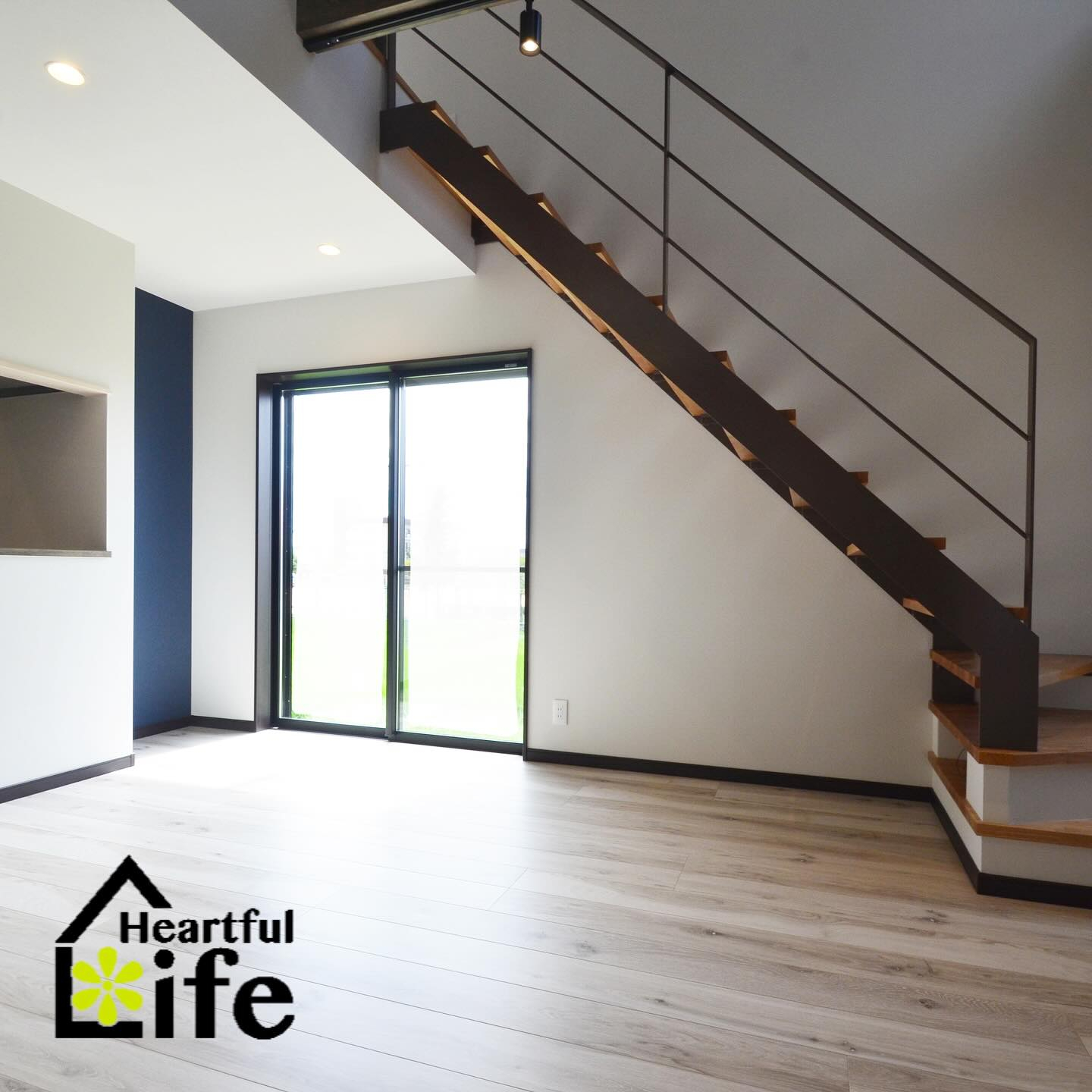 デザイン性のあるアイアン階段と吹き抜け✨✨