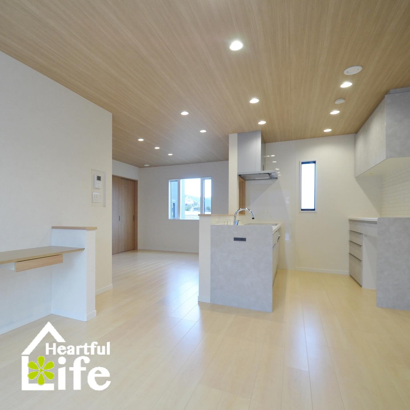 木目がおしゃれなLDKのご紹介です👏