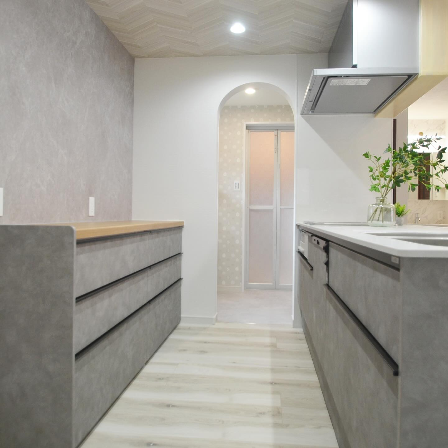 人気のグレーのキッチン🩶