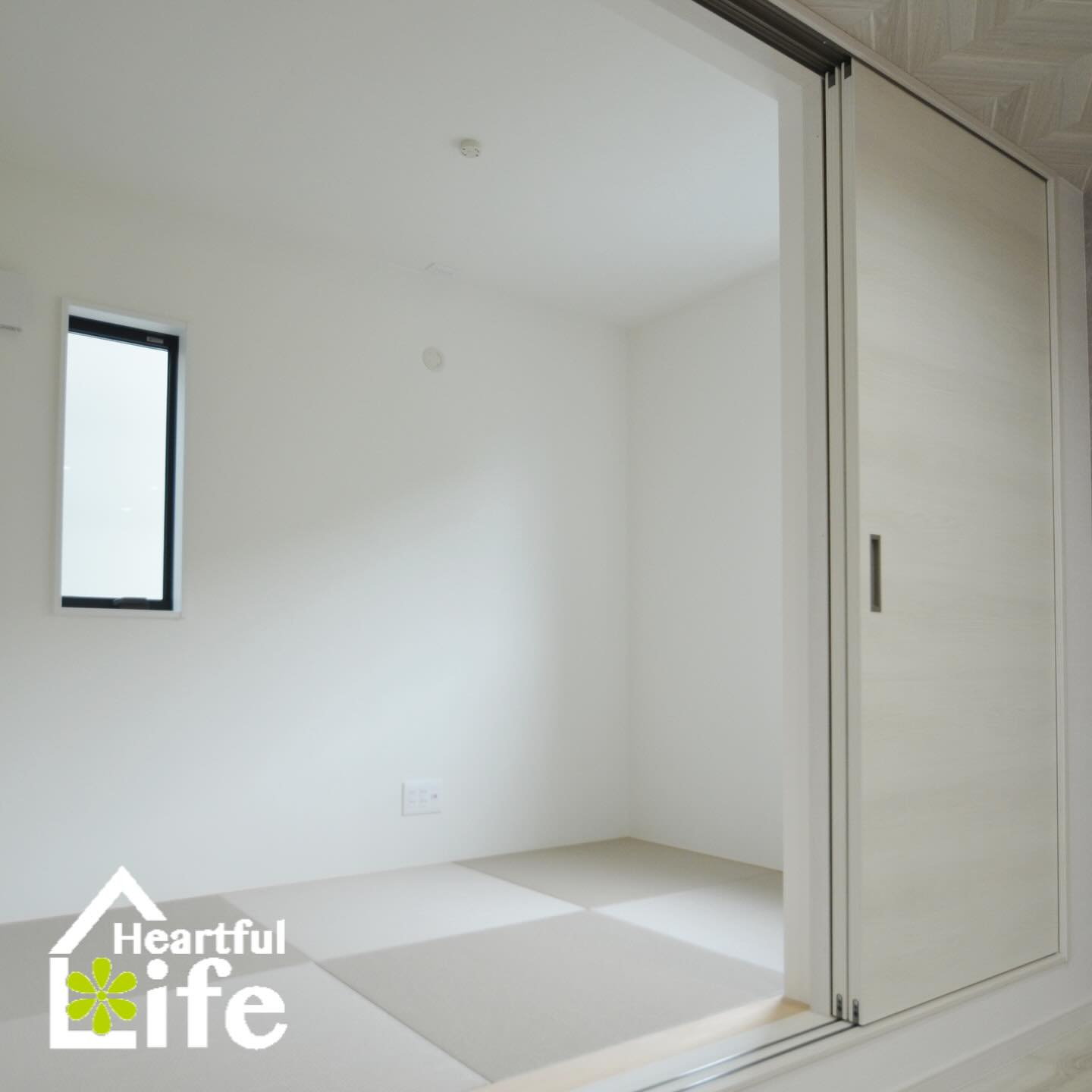 LDKには小上がりの畳コーナーを設けました😊ちょっとしたくつ...