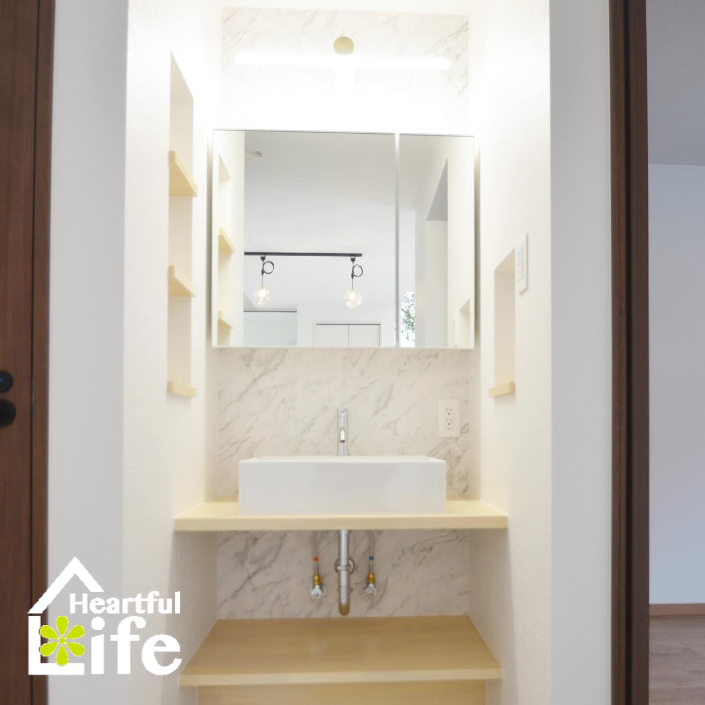 造作洗面台のご紹介です👏