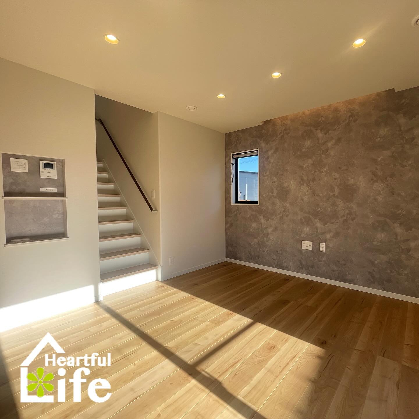 グレーカラーを使ったモダンなリビング✨✨落ち着いた雰囲気の空...