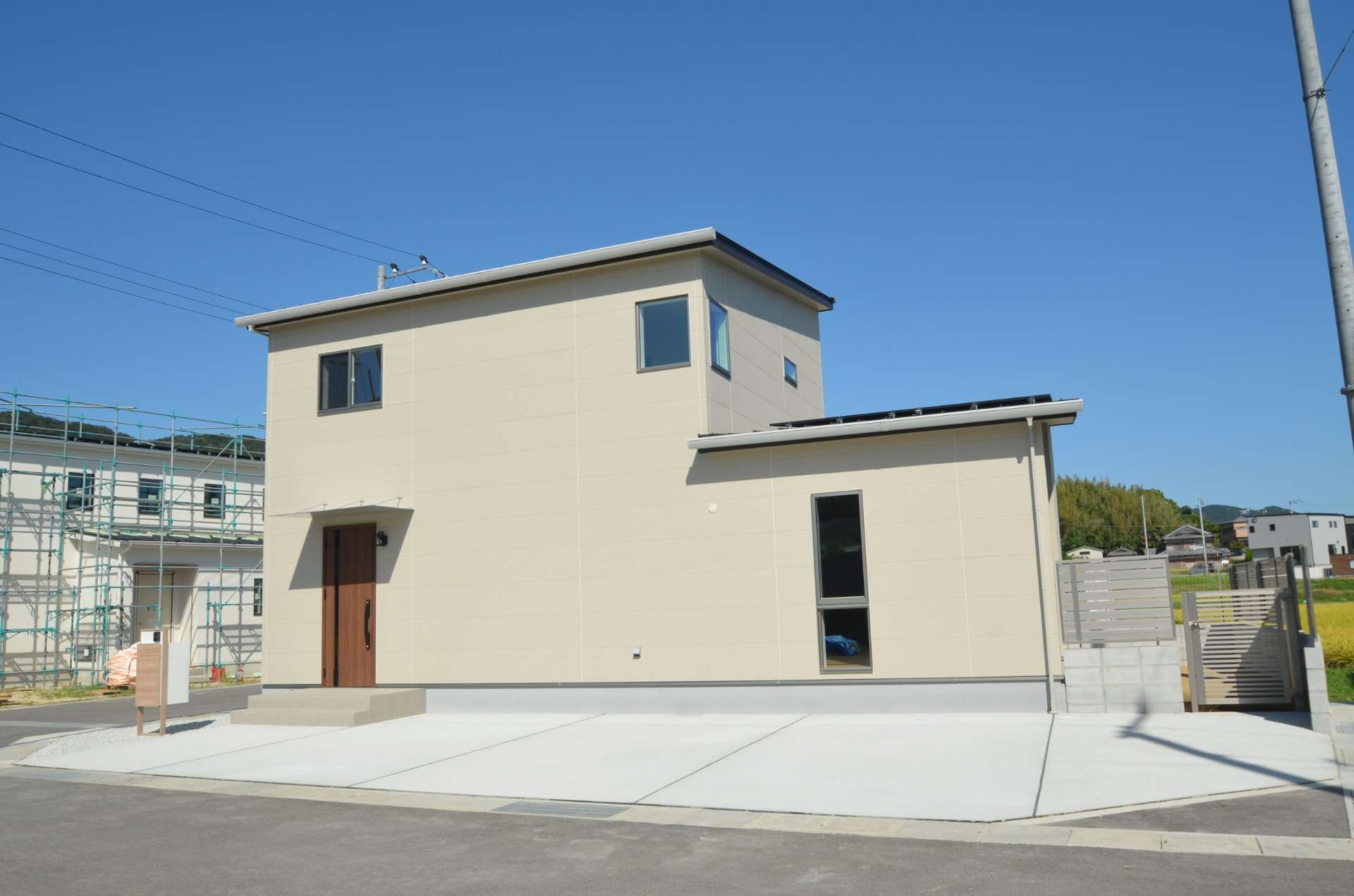 淡路市『安らぎのLDK空間があるお家』ZEH住宅